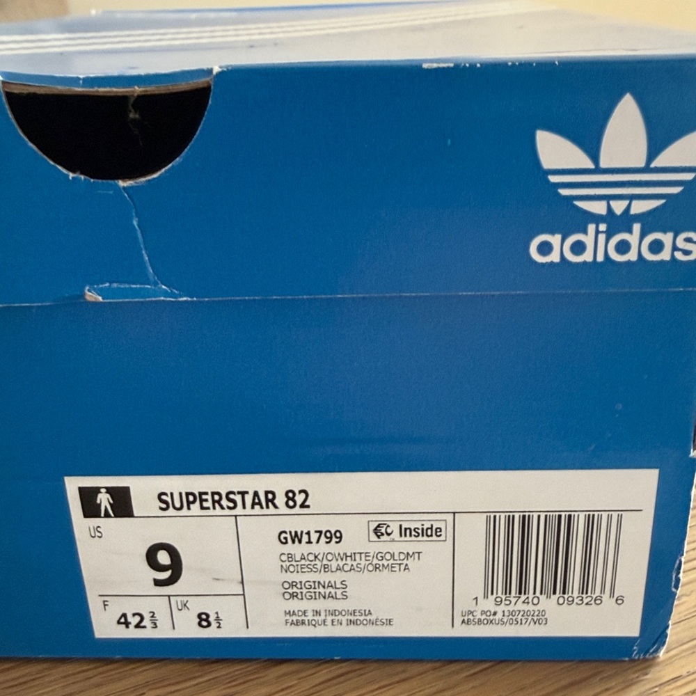Rare Girl Skateboard x Adidas Superstar sz9 Black - Picture 2 of 10